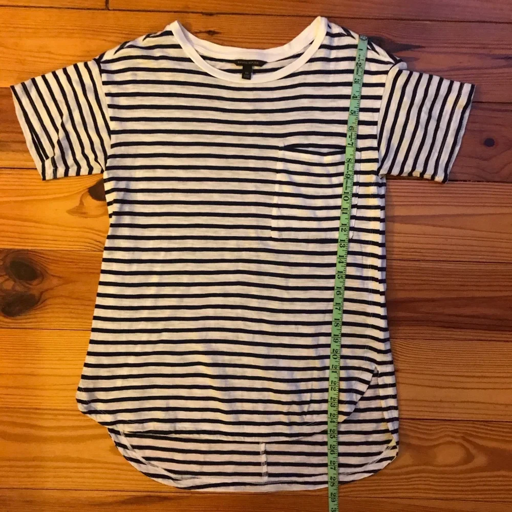 Banana Republic Navy White Striped Relaxed Crew Neck Tee, EUC, XS - Picture 7 of 12